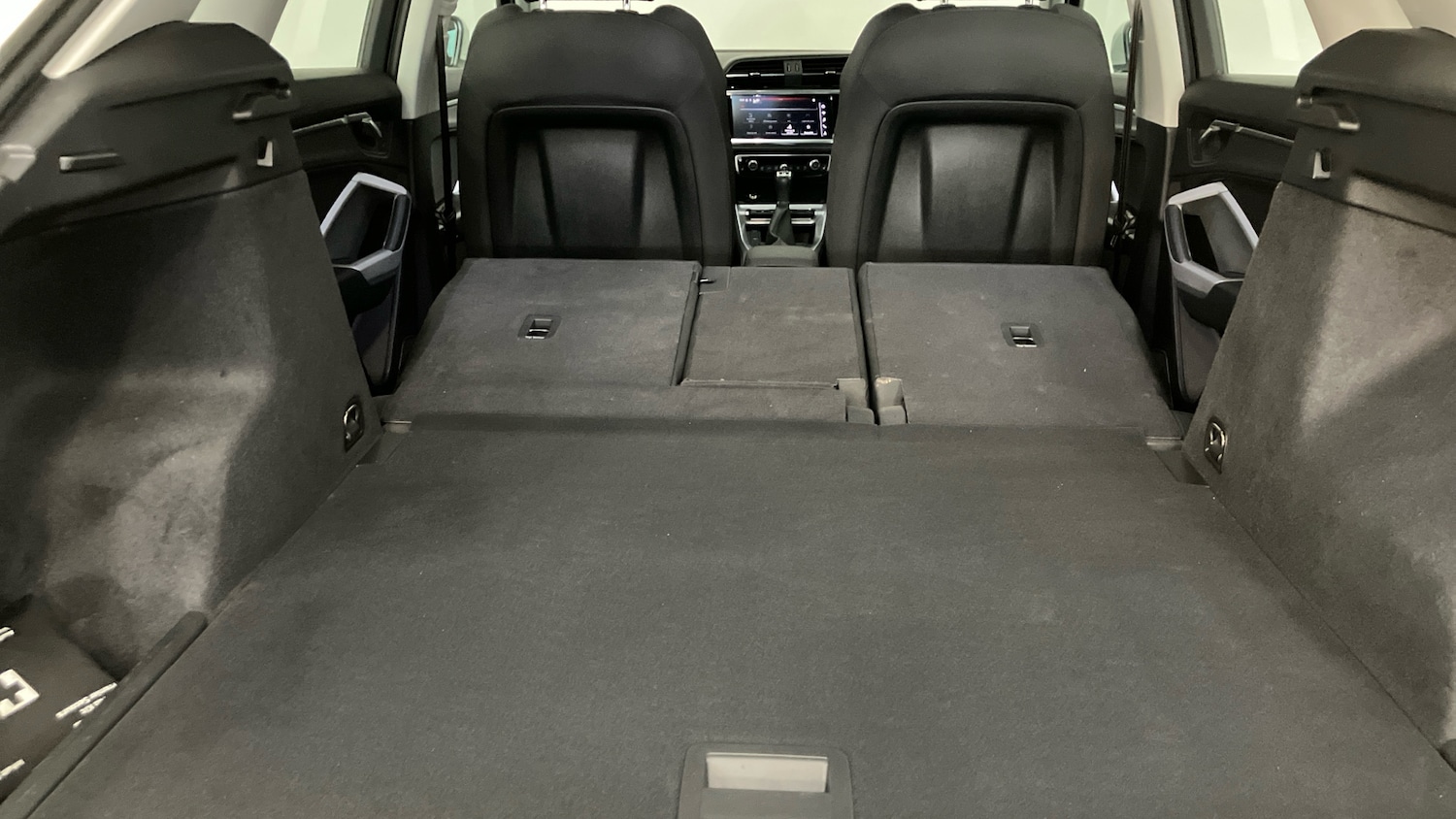 Used Audi Q3 2023 for sale - 76764120: Photo 44