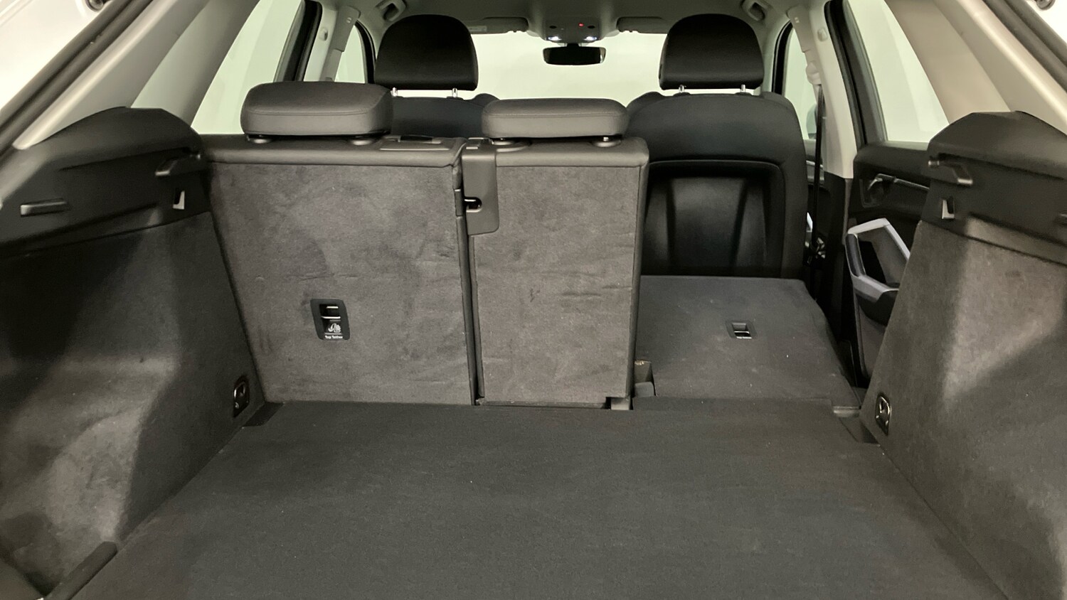 Used Audi Q3 2023 for sale - 76764120: Photo 45