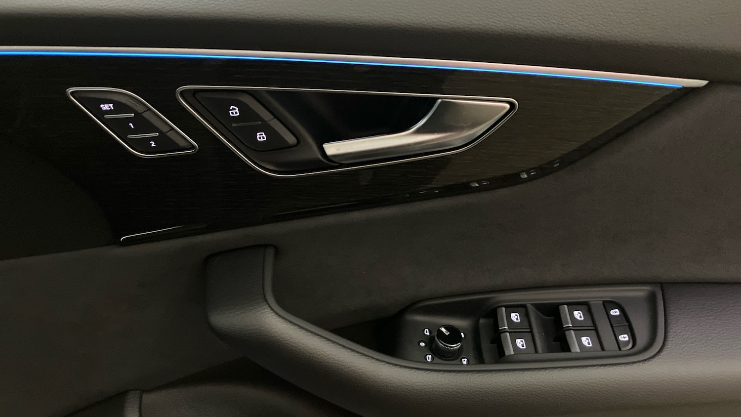 Used Audi Q8 2024 for sale - 76218696: Photo 19