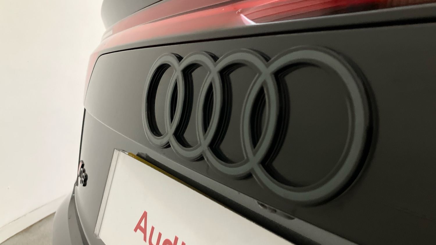 Used Audi Q8 2024 for sale - 76218696: Photo 34