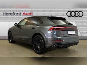 Used Audi Q8 2024 for sale - 76218696: Photo