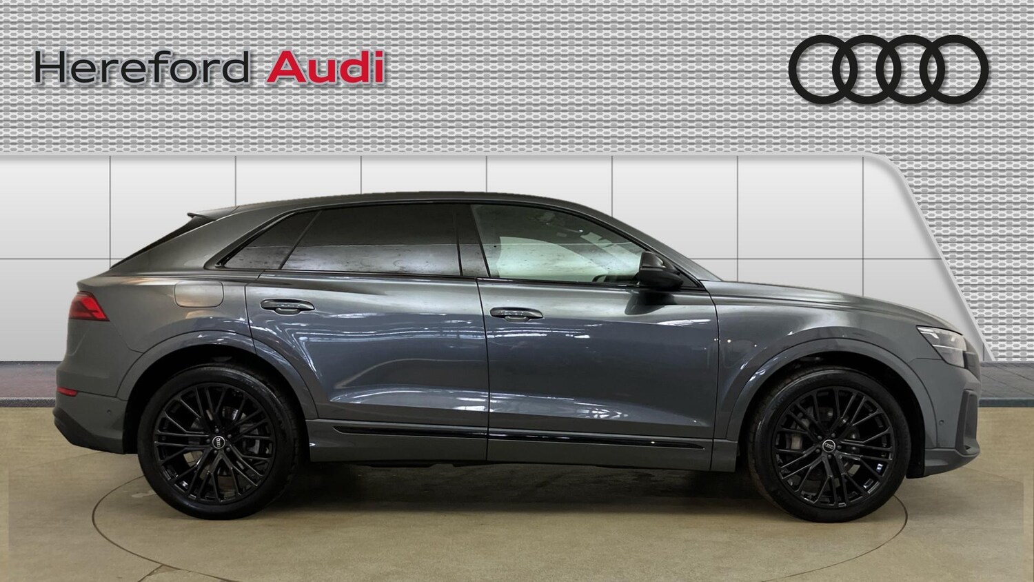 Used Audi Q8 2024 for sale - 76218696: Photo 4