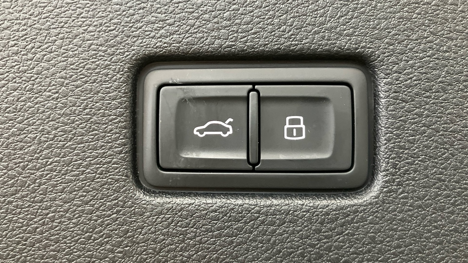 Vehicle 44