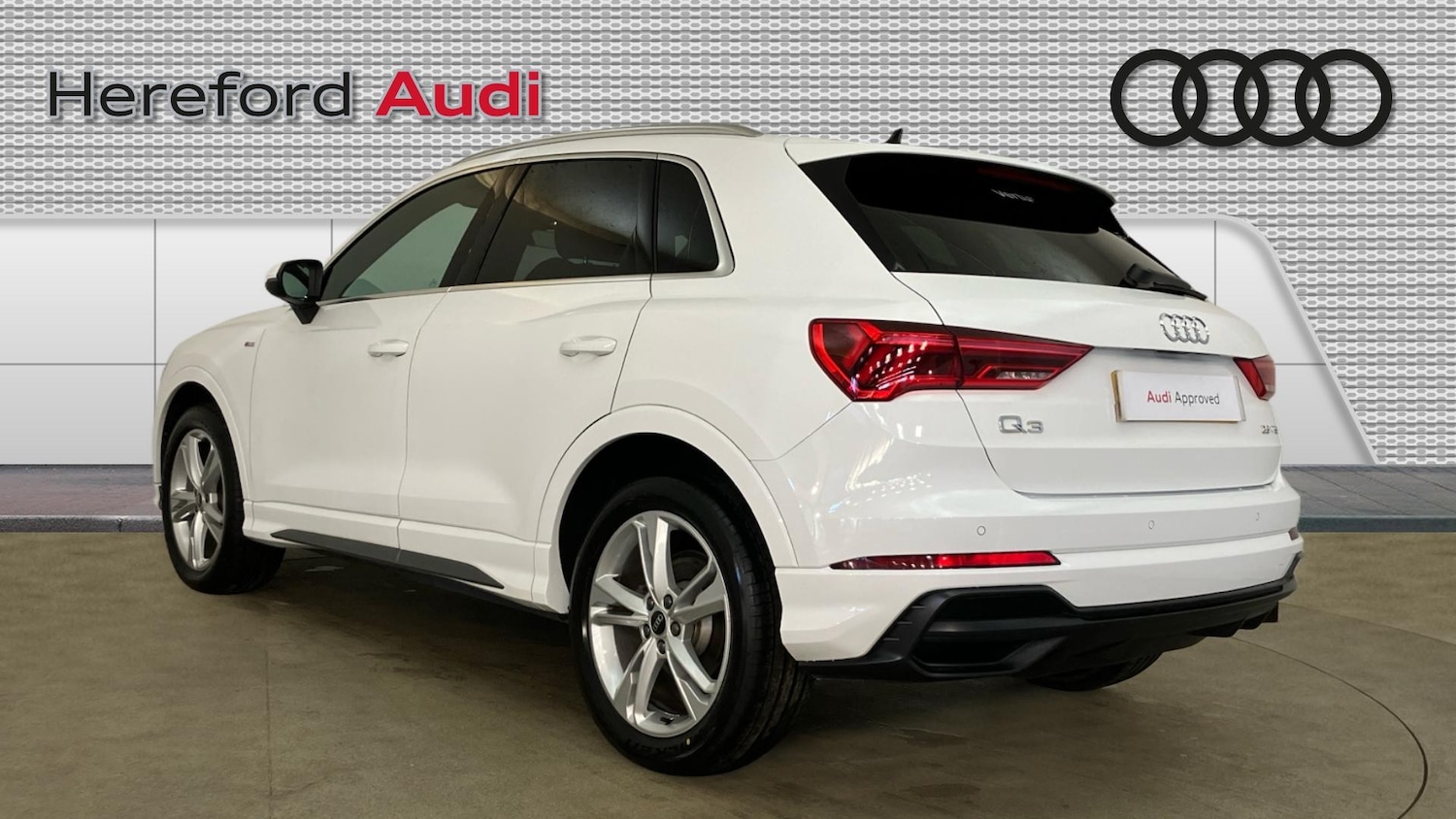 Used Audi Q3 2021 for sale - 77365111: Photo 3