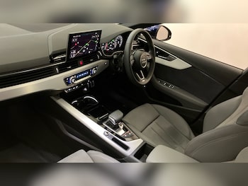 Used Audi A4 2023 for sale - 77616590: Photo