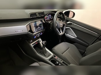 Used Audi Q3 2020 for sale - 79429485: Photo