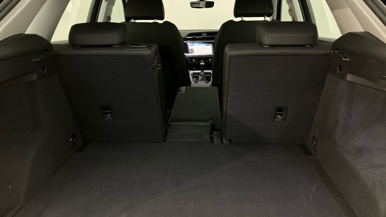 Used Audi Q3 2021 for sale - 76614671: Photo 30