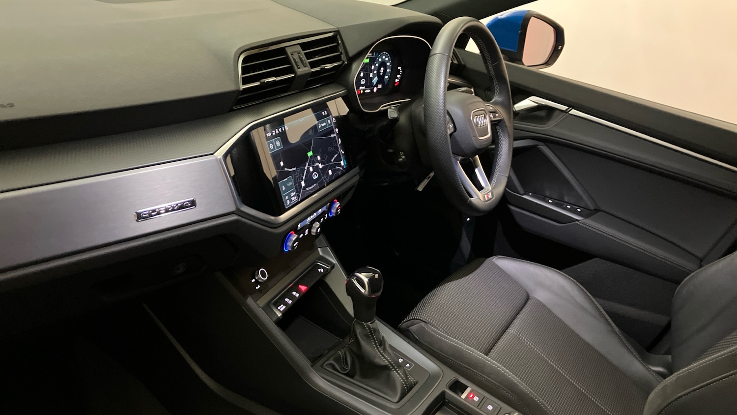 Used Audi Q3 2022 for sale - 76555658: Photo 2