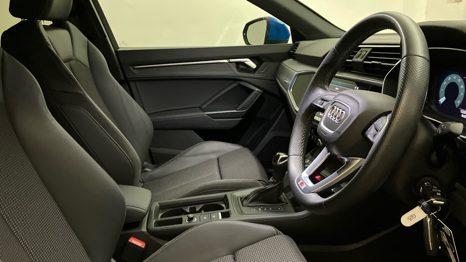 Used Audi Q3 2022 for sale - 76555658: Photo 27