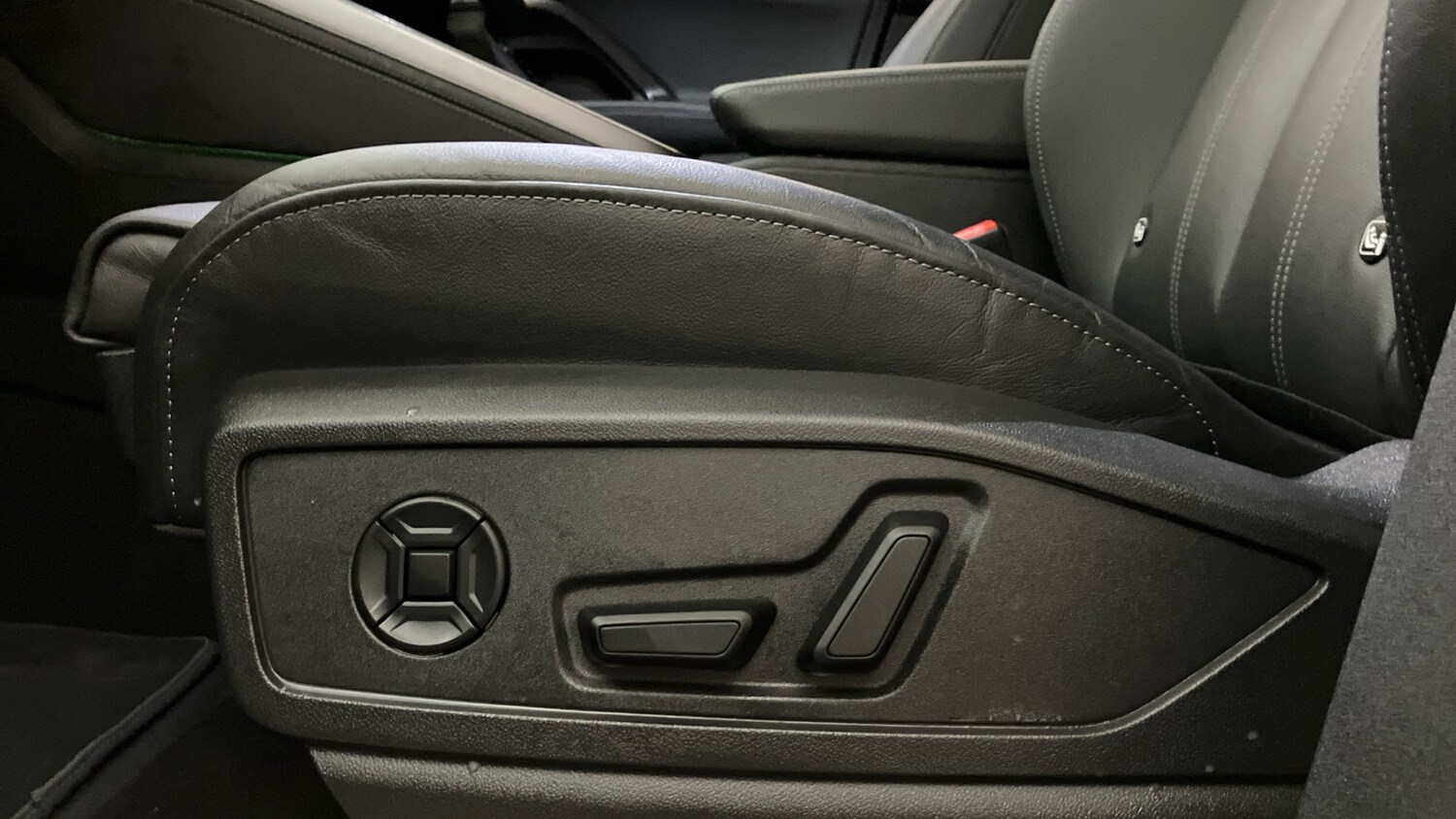 Used Audi Q5 2025 for sale - 76544267: Photo 27