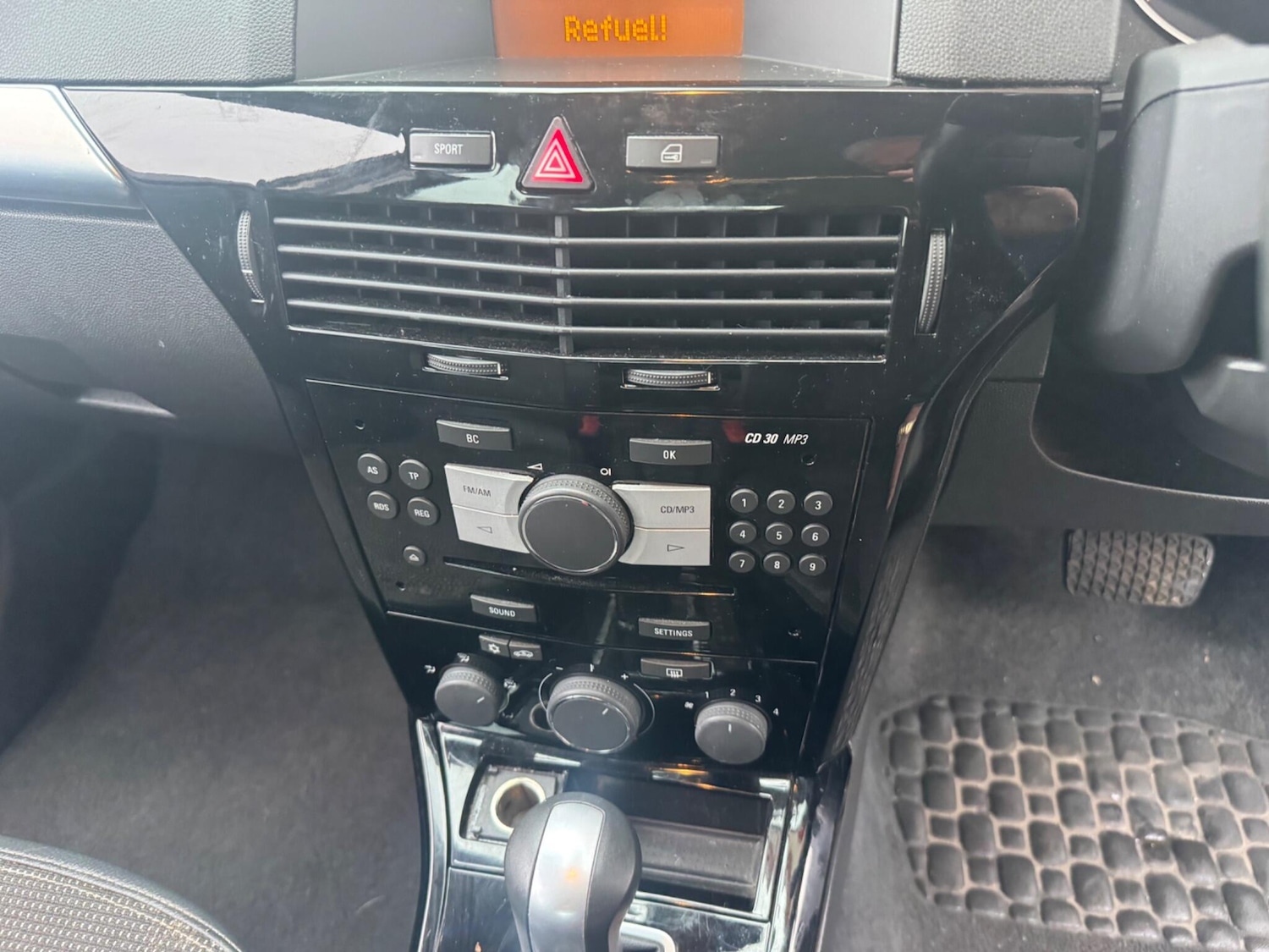 Used Vauxhall Astra 2009 for sale - 76887168: Photo 34