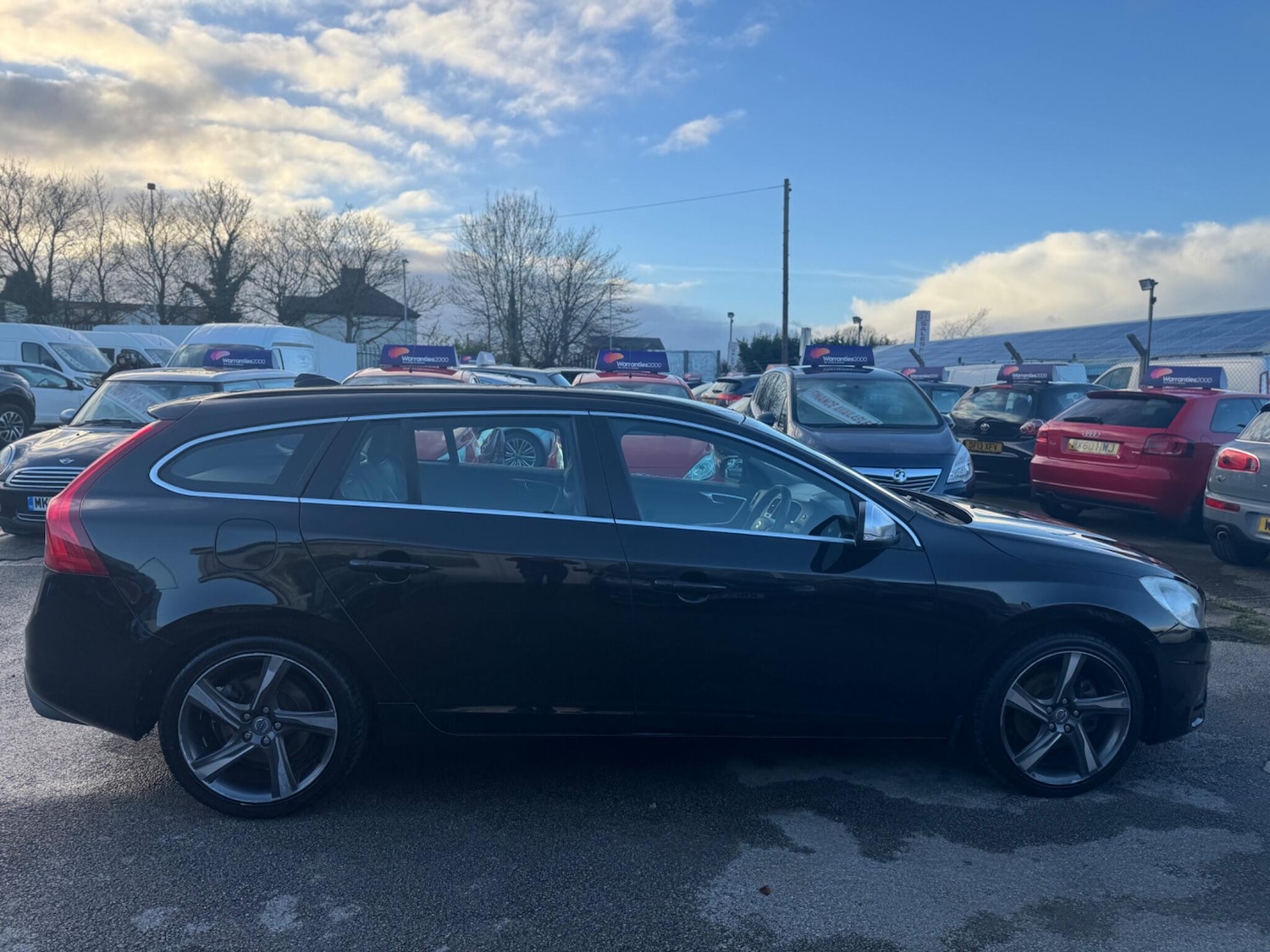 Used Volvo V60 2011 for sale - 76633068: Photo 10