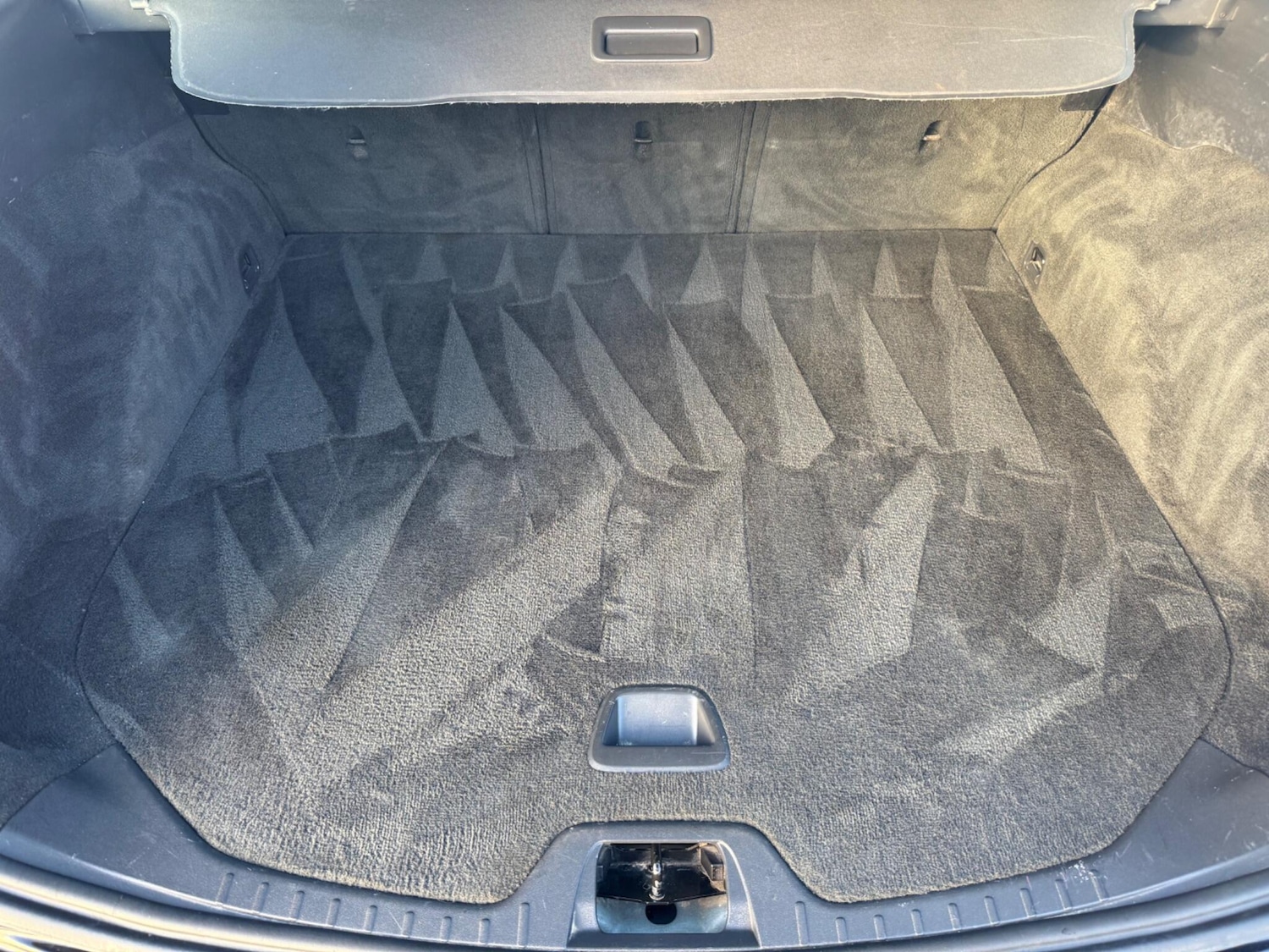 Used Volvo V60 2011 for sale - 76633068: Photo 21