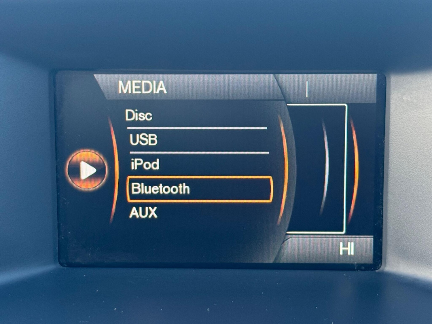 Used Volvo V60 2011 for sale - 76633068: Photo 44