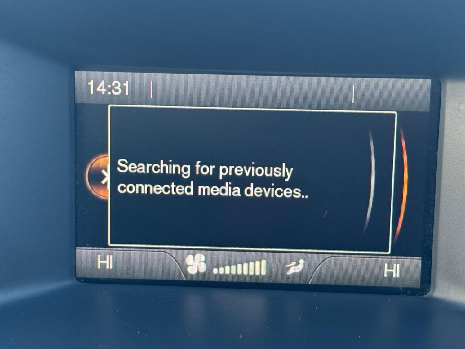 Used Volvo V60 2011 for sale - 76633068: Photo 45