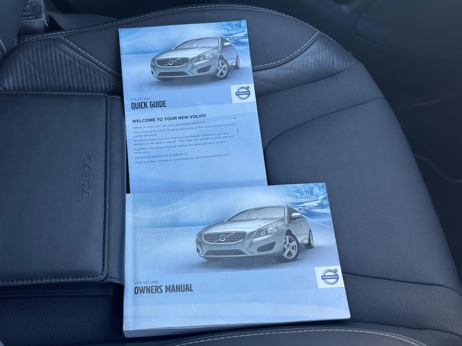 Used Volvo V60 2011 for sale - 76633068: Photo 89