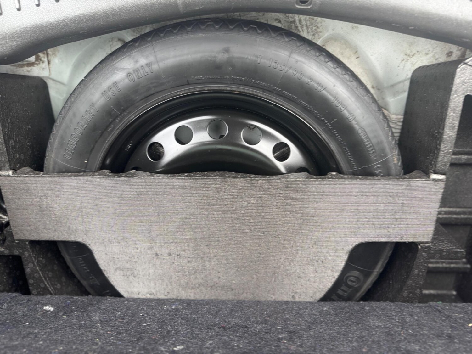 Used Ford Kuga 2011 for sale - 76993259: Photo 25