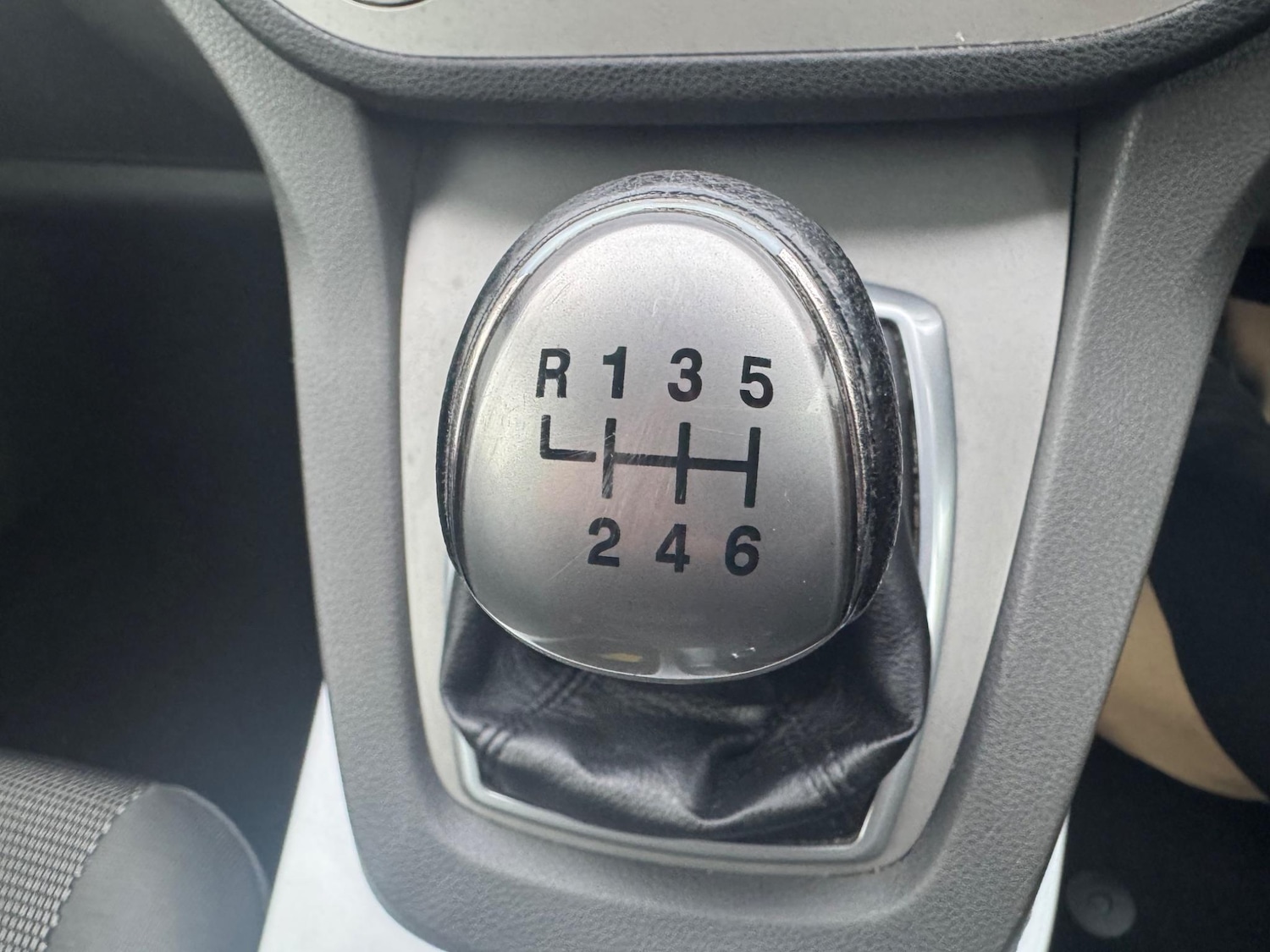 Used Ford Kuga 2011 for sale - 76993259: Photo 48