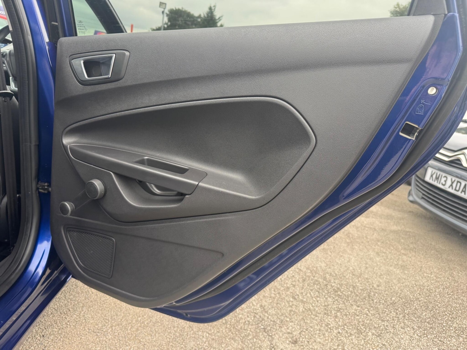 Used Ford Fiesta 2013 for sale - 76042157: Photo 15