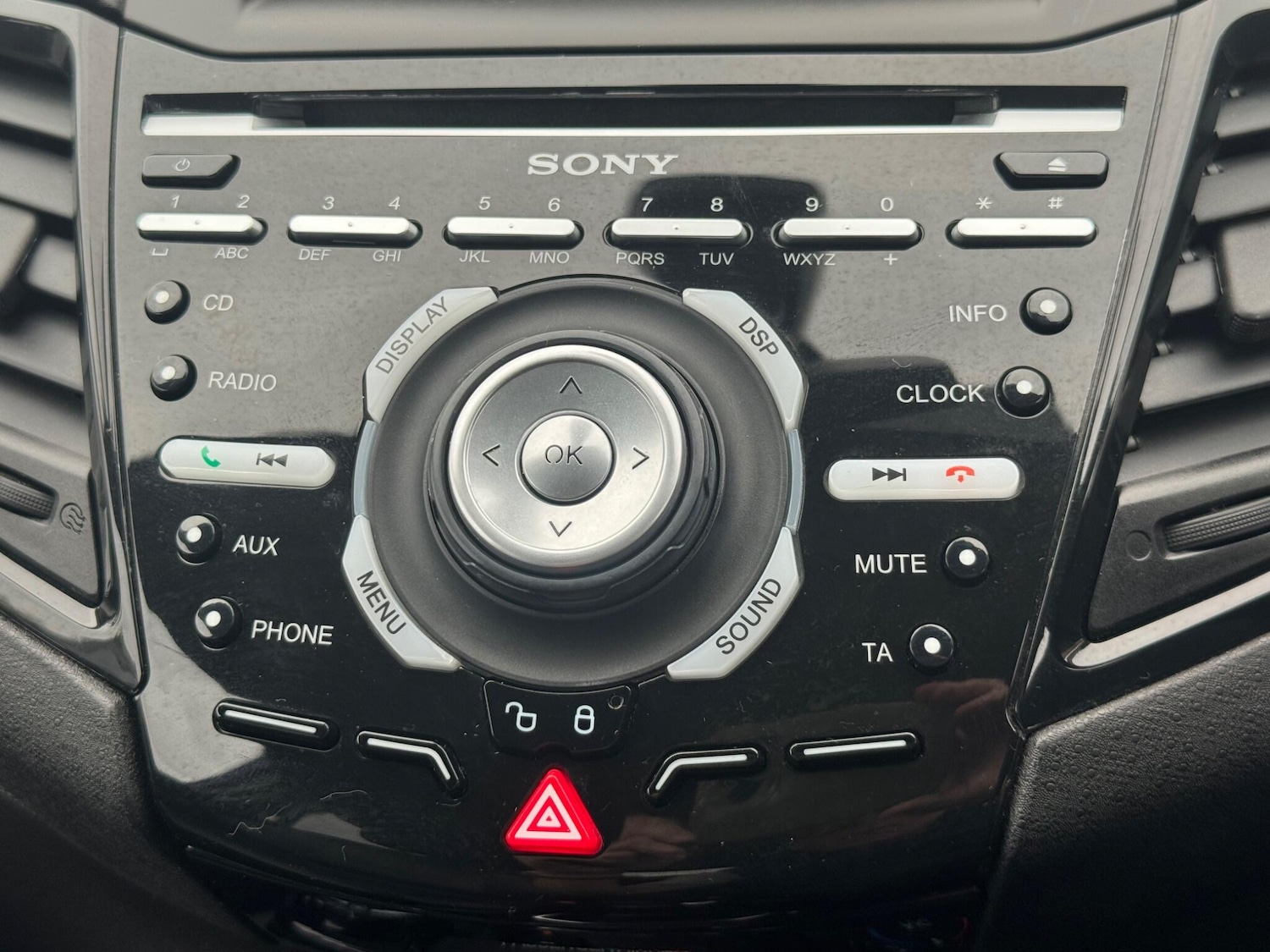 Used Ford Fiesta 2013 for sale - 76042157: Photo 44