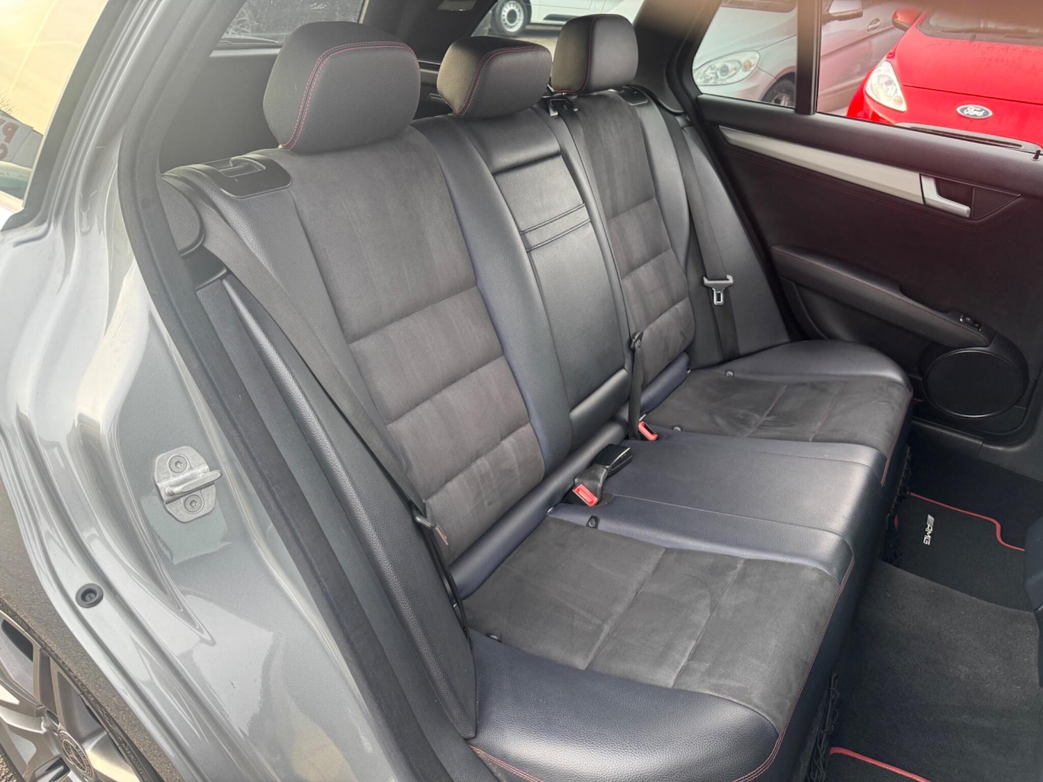 Used Mercedes-Benz C Class 2013 for sale - 76752433: Photo 15