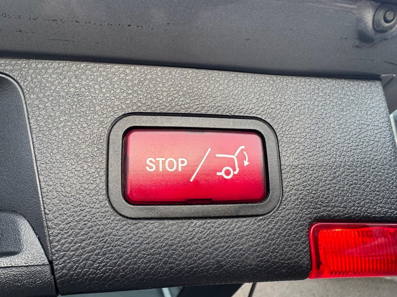 Used Mercedes-Benz C Class 2013 for sale - 76752433: Photo 17