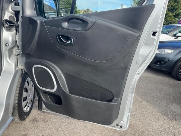 Used Vauxhall Vivaro 2016 for sale - 75507921: Photo 13