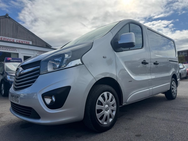 Used Vauxhall Vivaro 2016 for sale - 75507921: Photo 1
