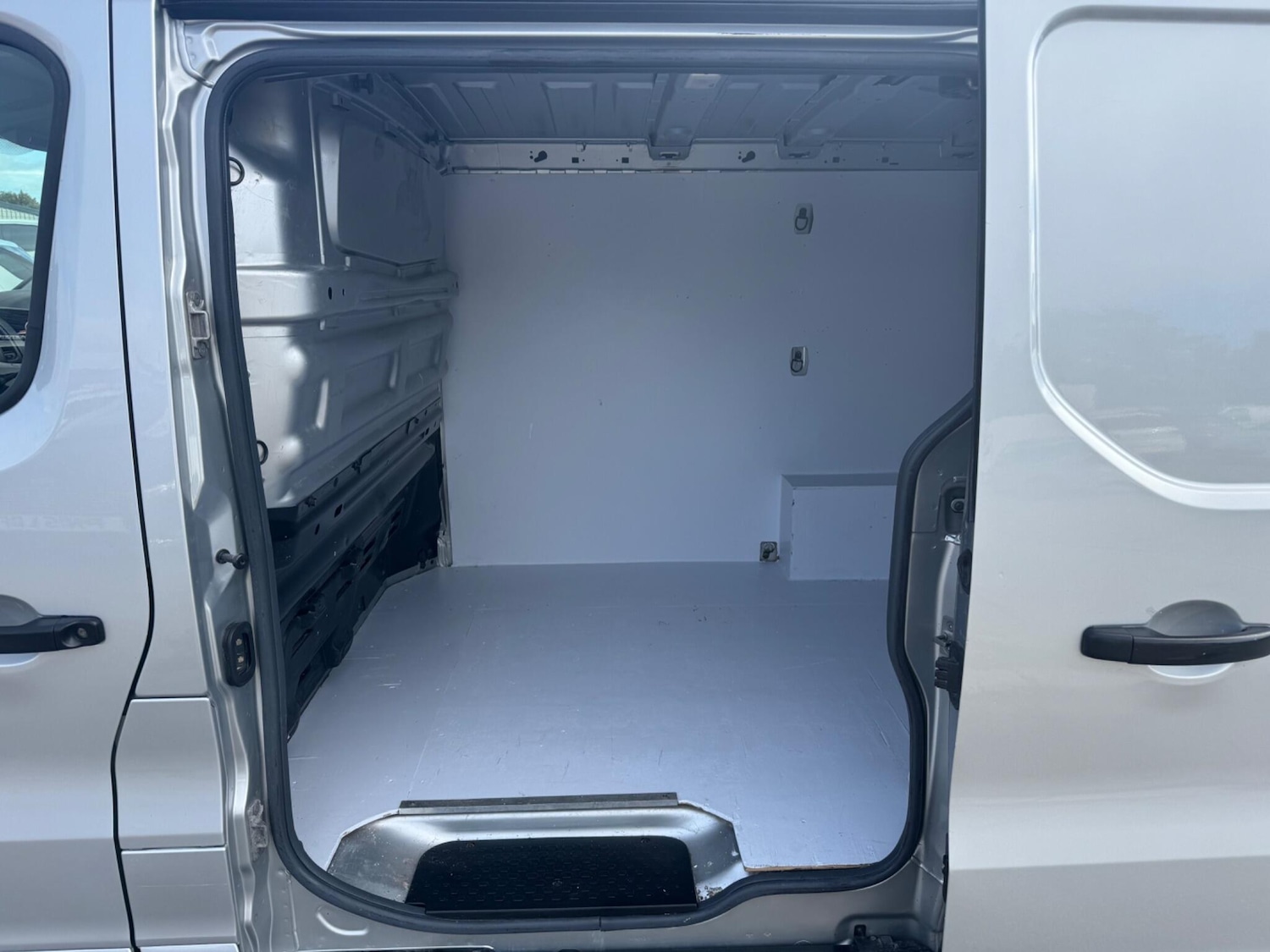 Used Vauxhall Vivaro 2016 for sale - 75507921: Photo 27