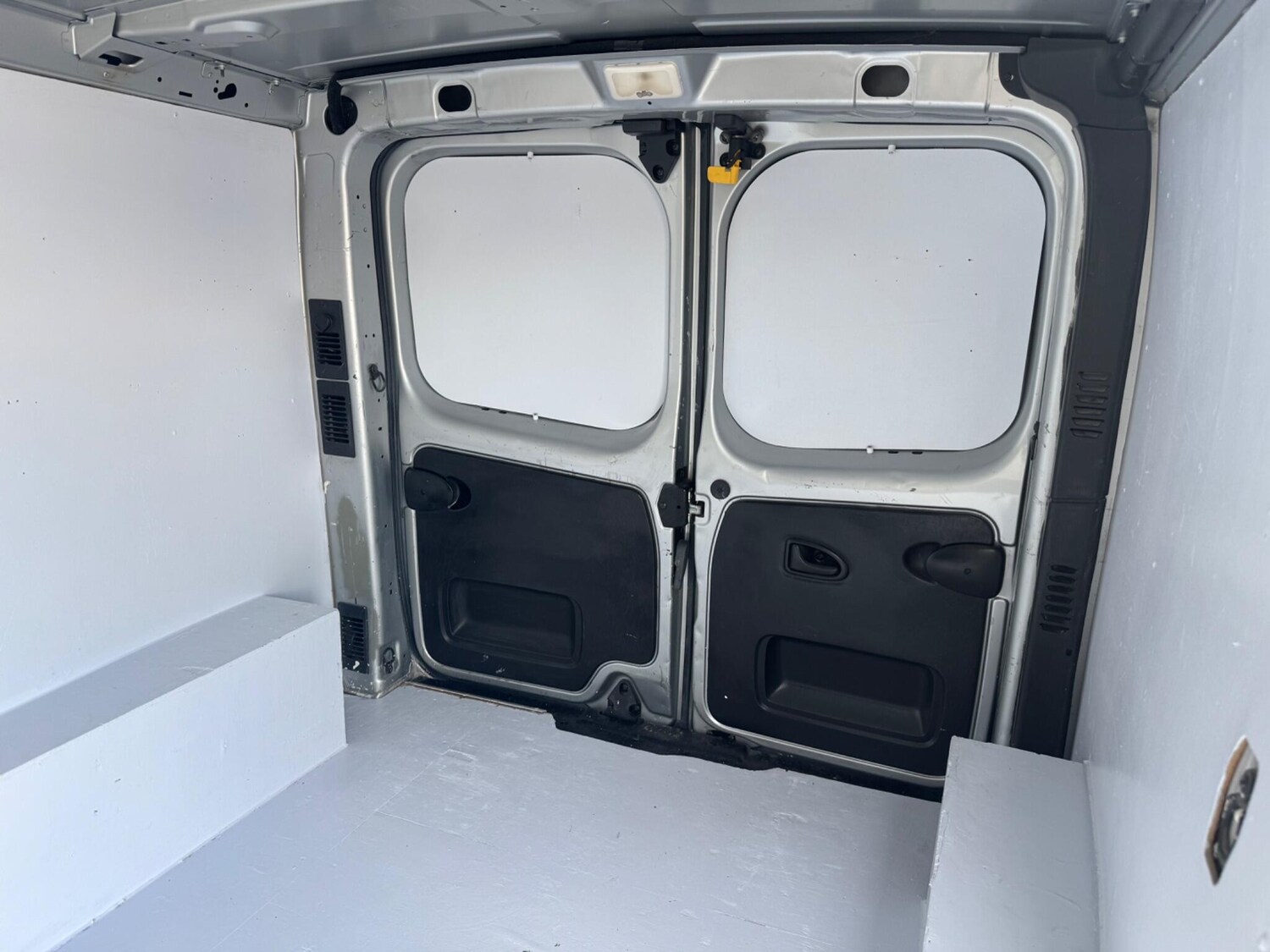 Used Vauxhall Vivaro 2016 for sale - 75507921: Photo 31