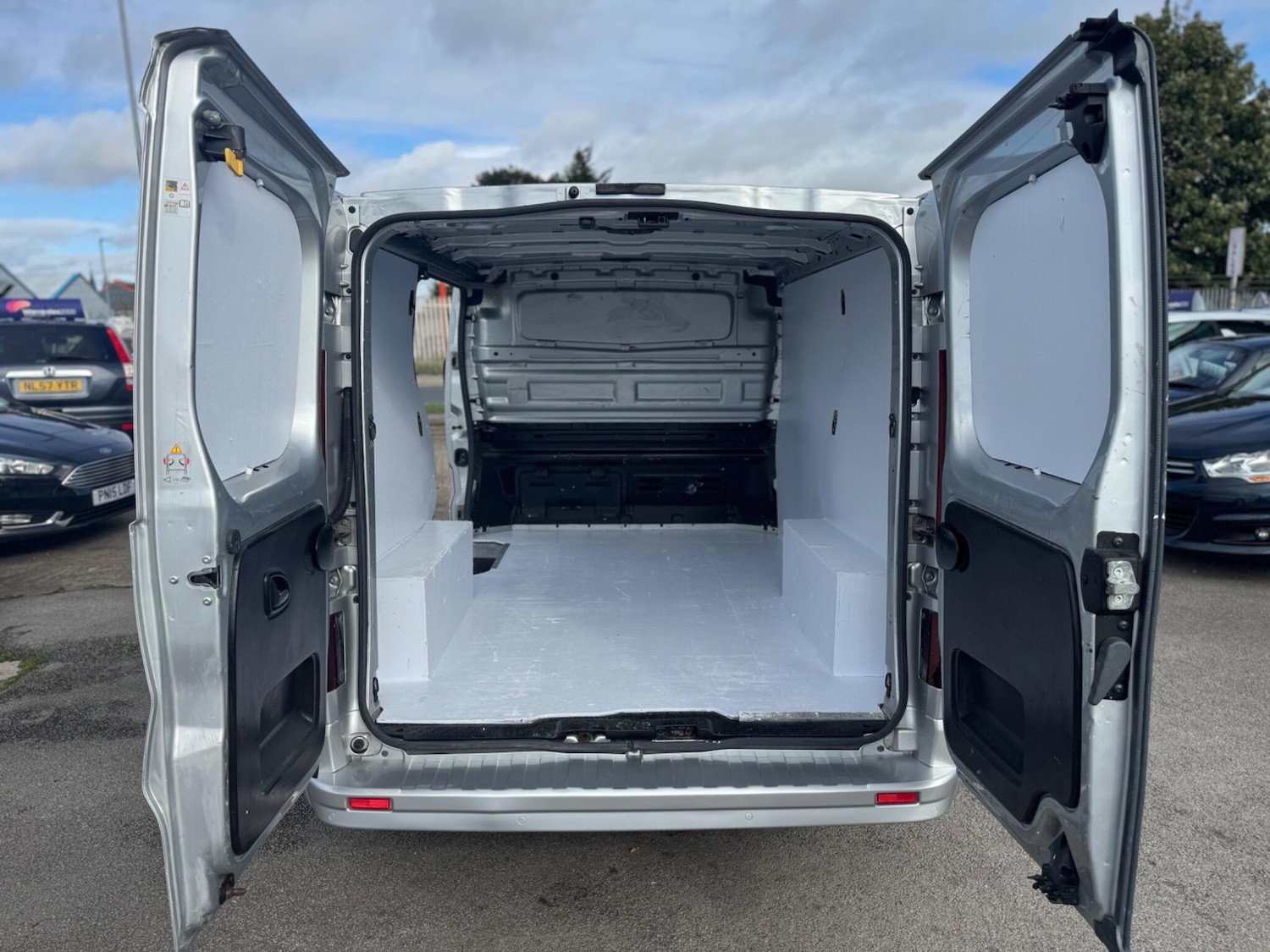 Used Vauxhall Vivaro 2016 for sale - 75507921: Photo 34