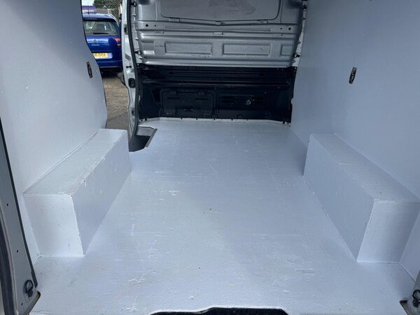 Used Vauxhall Vivaro 2016 for sale - 75507921: Photo 35