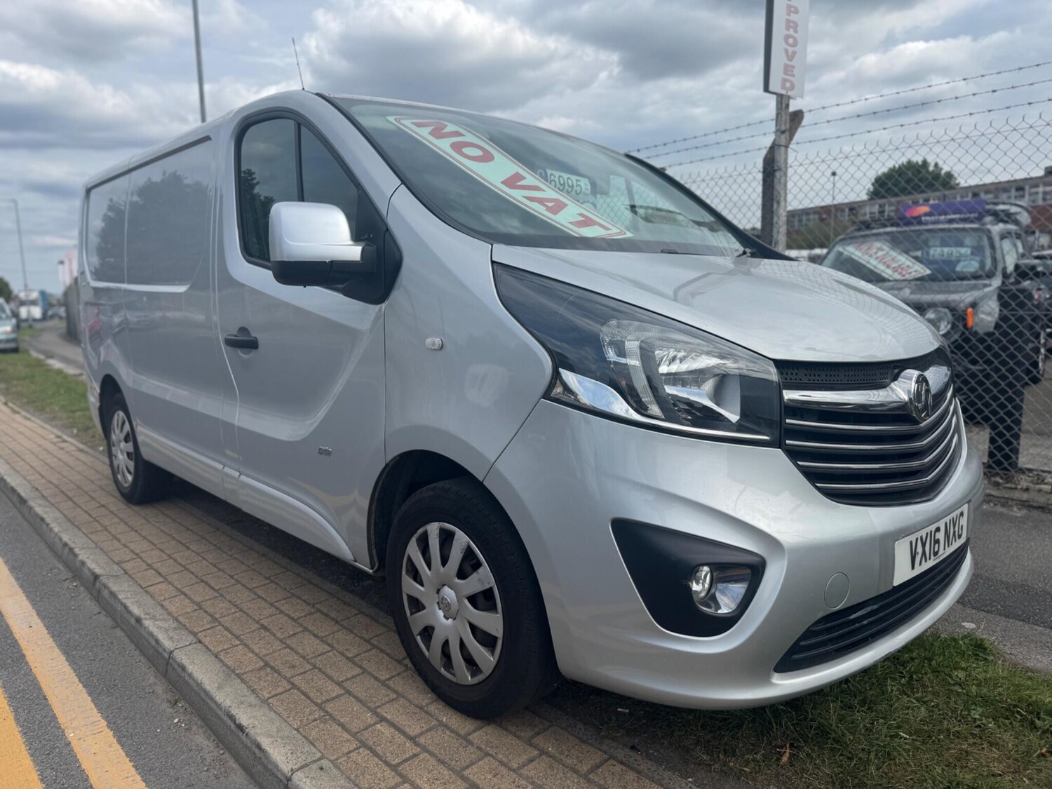 Used Vauxhall Vivaro 2016 for sale - 75507921: Photo 76