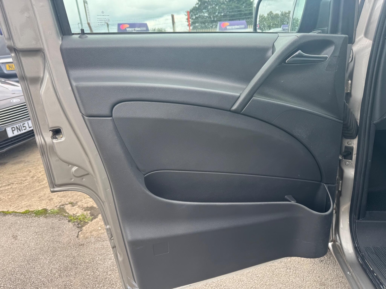 Used Mercedes-Benz Vito 2011 for sale - 75310255: Photo 31