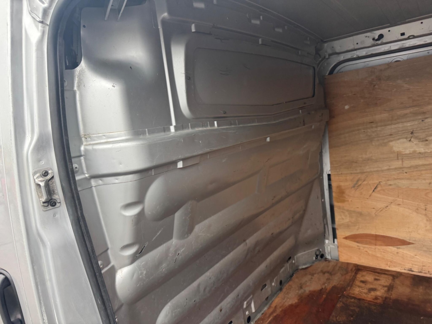 Used Renault Trafic 2014 for sale - 76538462: Photo 24