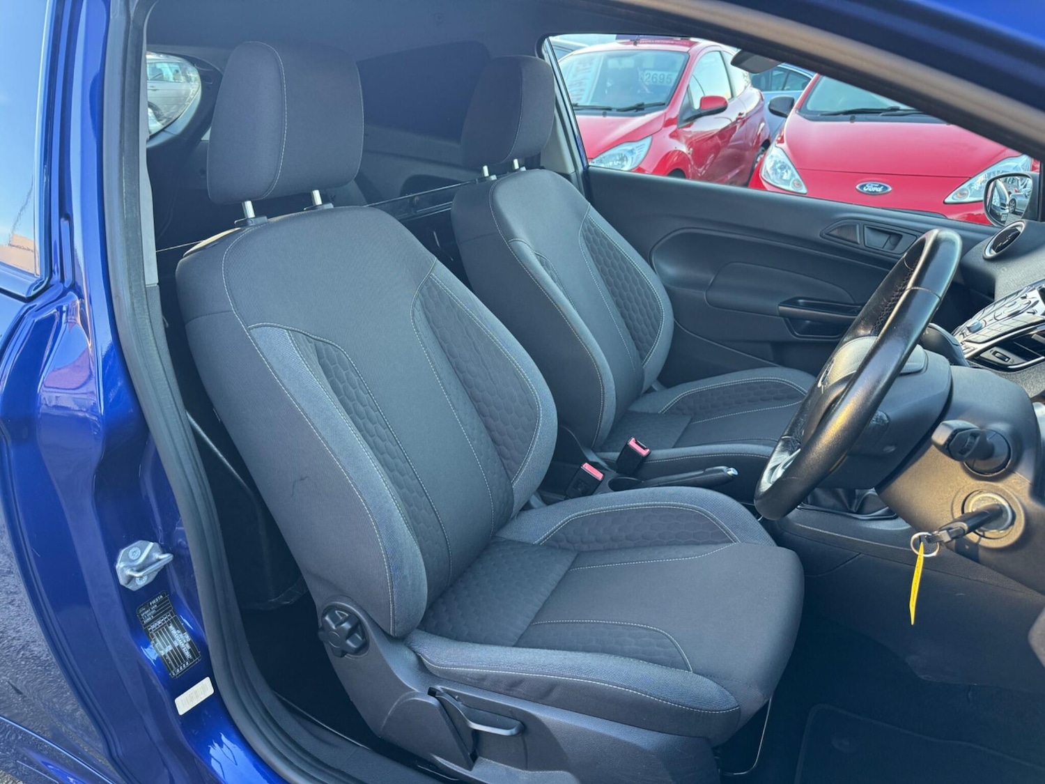 Used Ford Fiesta Van 2017 for sale - 76728661: Photo 15