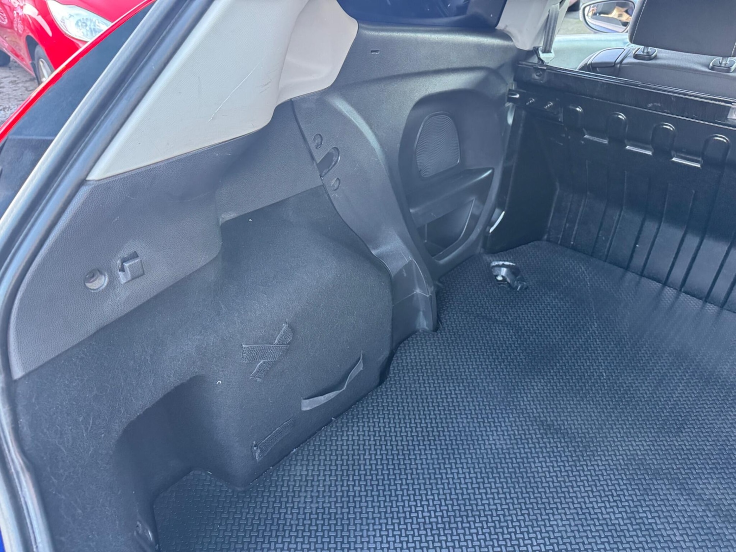 Used Ford Fiesta Van 2017 for sale - 76728661: Photo 28