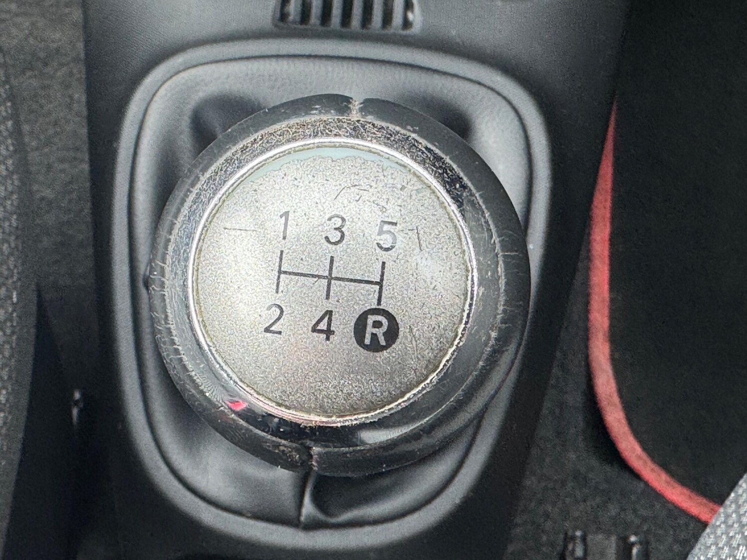 Used Toyota AYGO 2013 for sale - 76136797: Photo 52