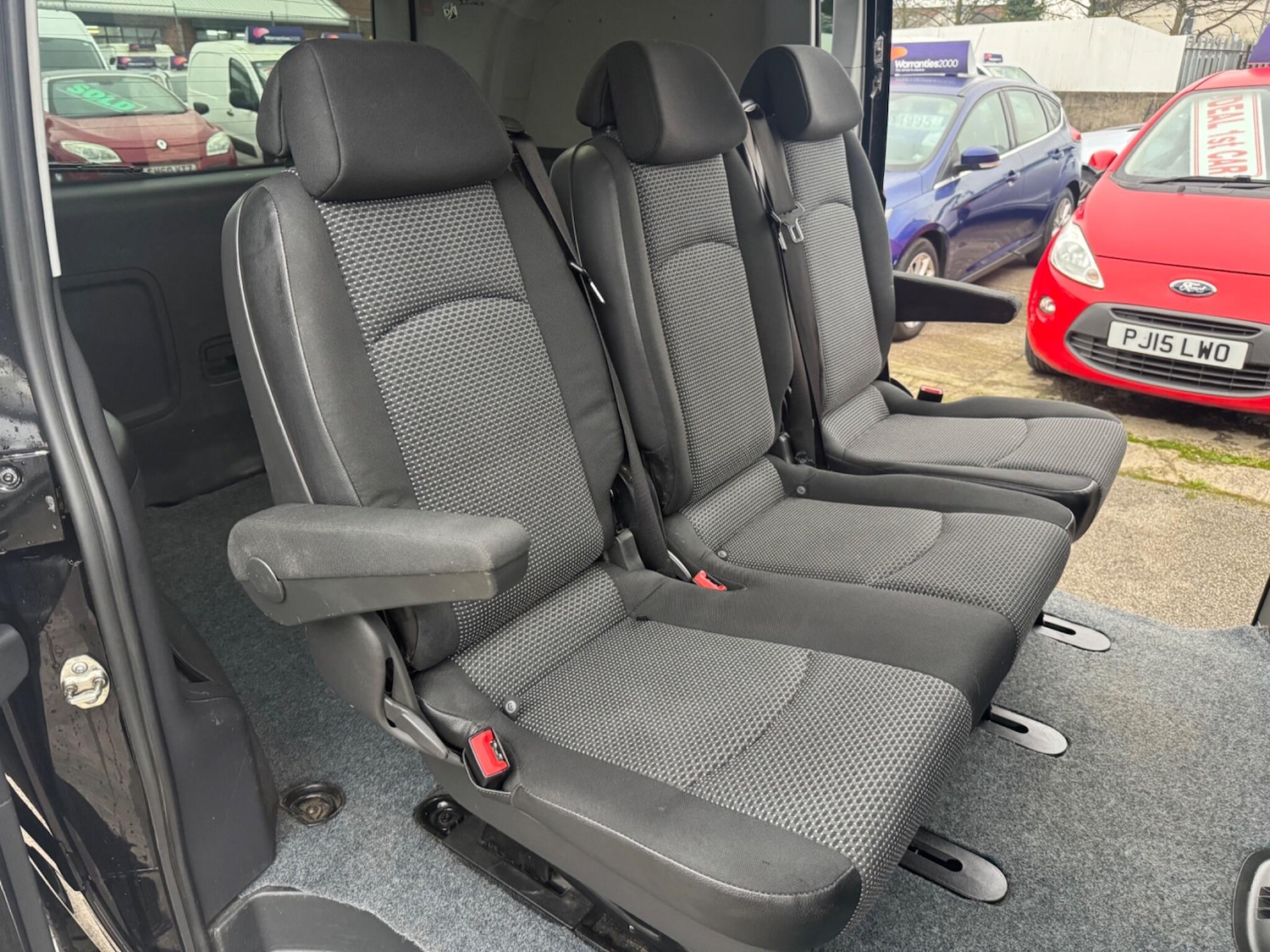 Used Mercedes-Benz Vito 2014 for sale - 77040348: Photo 17