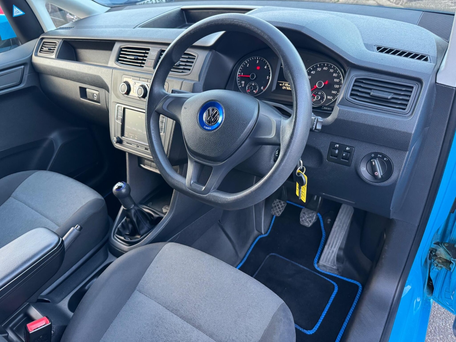 Used Volkswagen Caddy Maxi 2016 for sale - 76886261: Photo 12