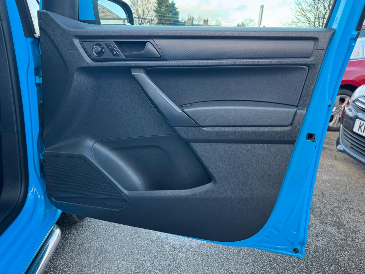 Used Volkswagen Caddy Maxi 2016 for sale - 76886261: Photo 13