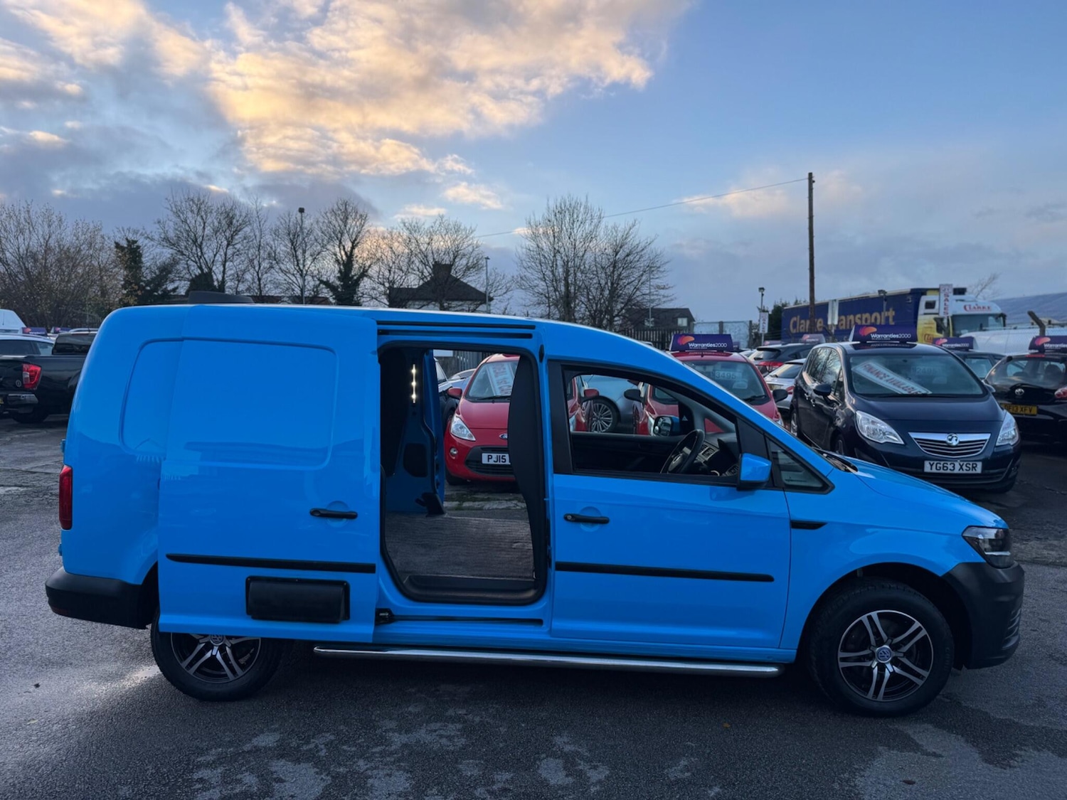 Used Volkswagen Caddy Maxi 2016 for sale - 76886261: Photo 19