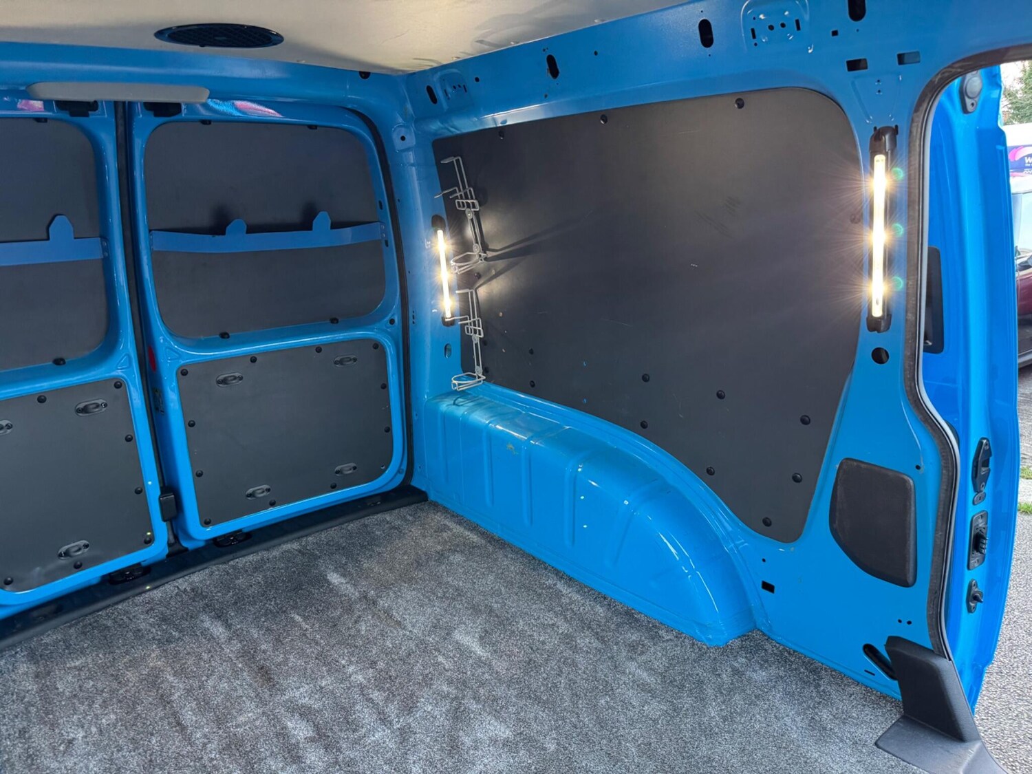 Used Volkswagen Caddy Maxi 2016 for sale - 76886261: Photo 22