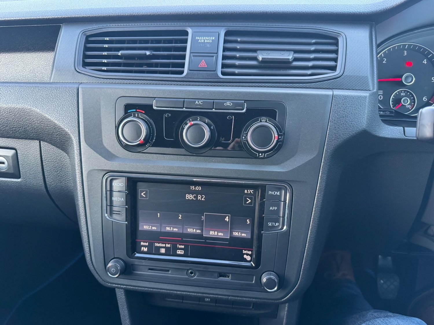 Used Volkswagen Caddy Maxi 2016 for sale - 76886261: Photo 42