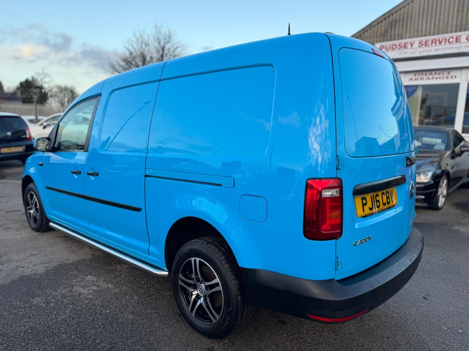 Used Volkswagen Caddy Maxi 2016 for sale - 76886261: Photo 8