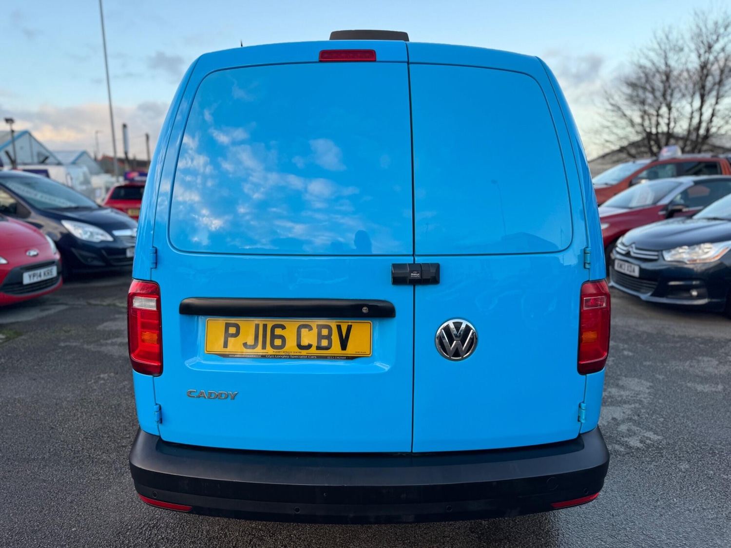 Used Volkswagen Caddy Maxi 2016 for sale - 76886261: Photo 9