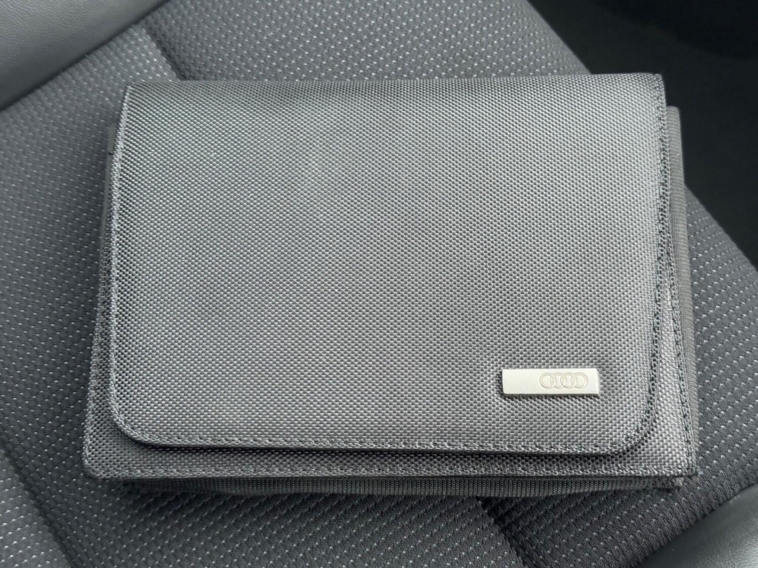 Used Audi A3 2010 for sale - 76361085: Photo 68