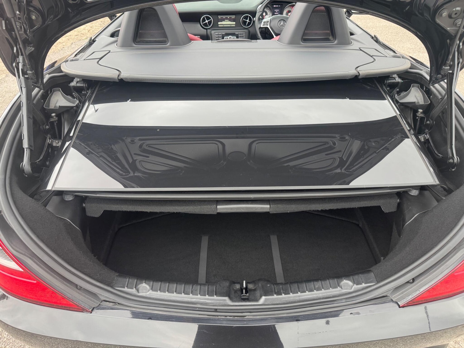 Used Mercedes-Benz SLK 2014 for sale - 76996066: Photo 29