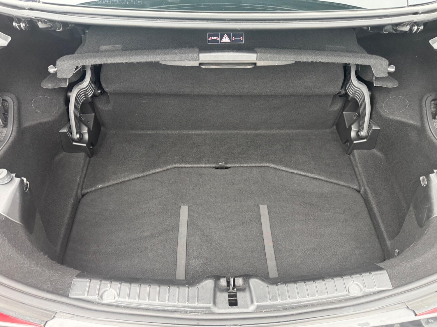 Used Mercedes-Benz SLK 2014 for sale - 76996066: Photo 32