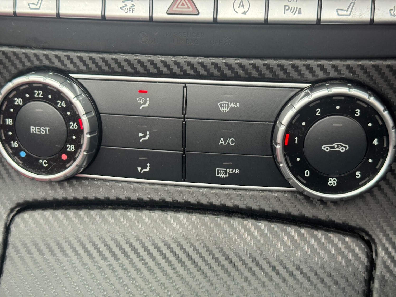 Used Mercedes-Benz SLK 2014 for sale - 76996066: Photo 59